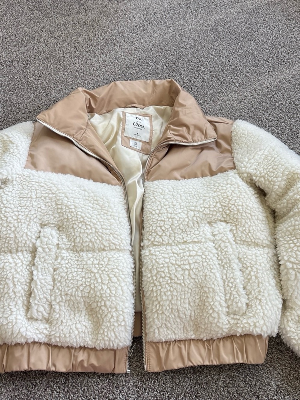 Urban Outfitters Cream and Tan Sherpa Teddy Jacket